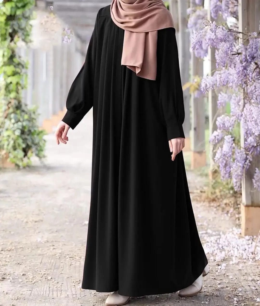 Classic Georgette Belted Abaya