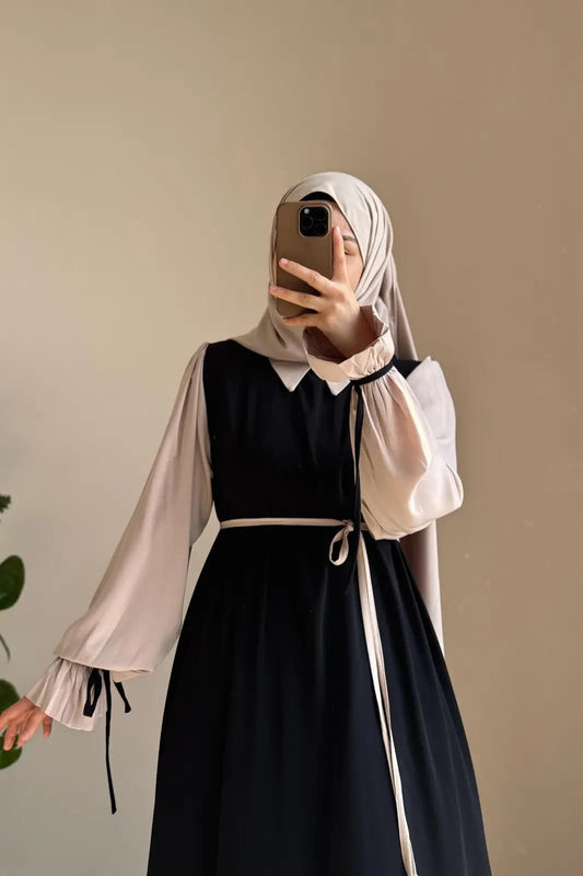 Collar Belted Abaya with Stroller