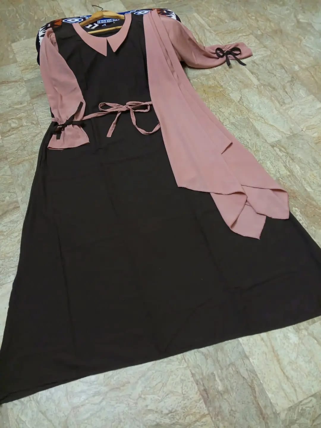Collar Belted Abaya with Stroller